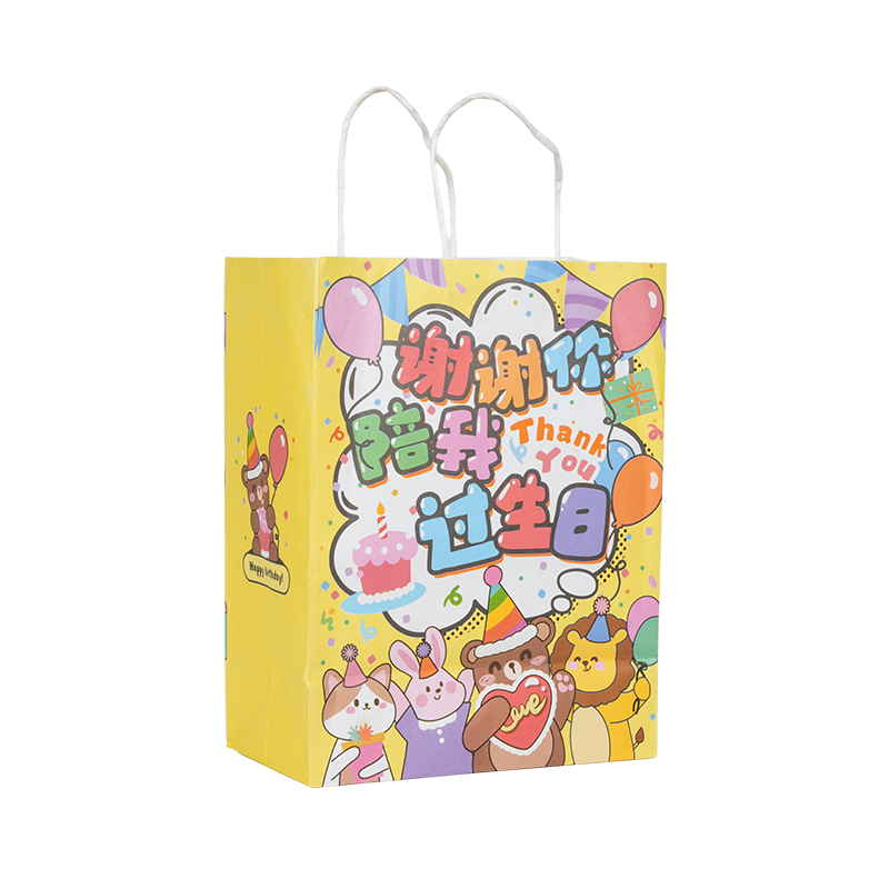 Вертикальные сумки из крафт-бумаги на праздничную тематику